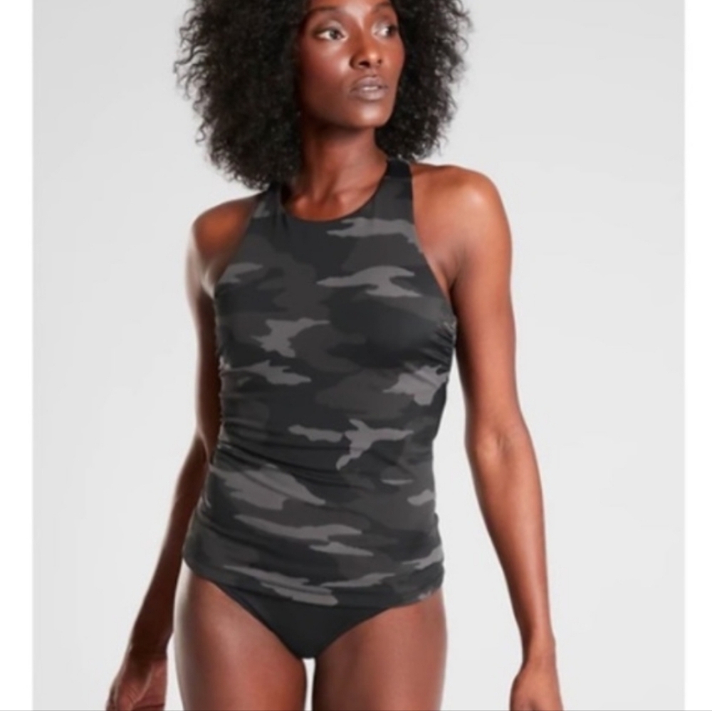 Athleta Freestyle Camo Tankini‎ Top In Black And Gray